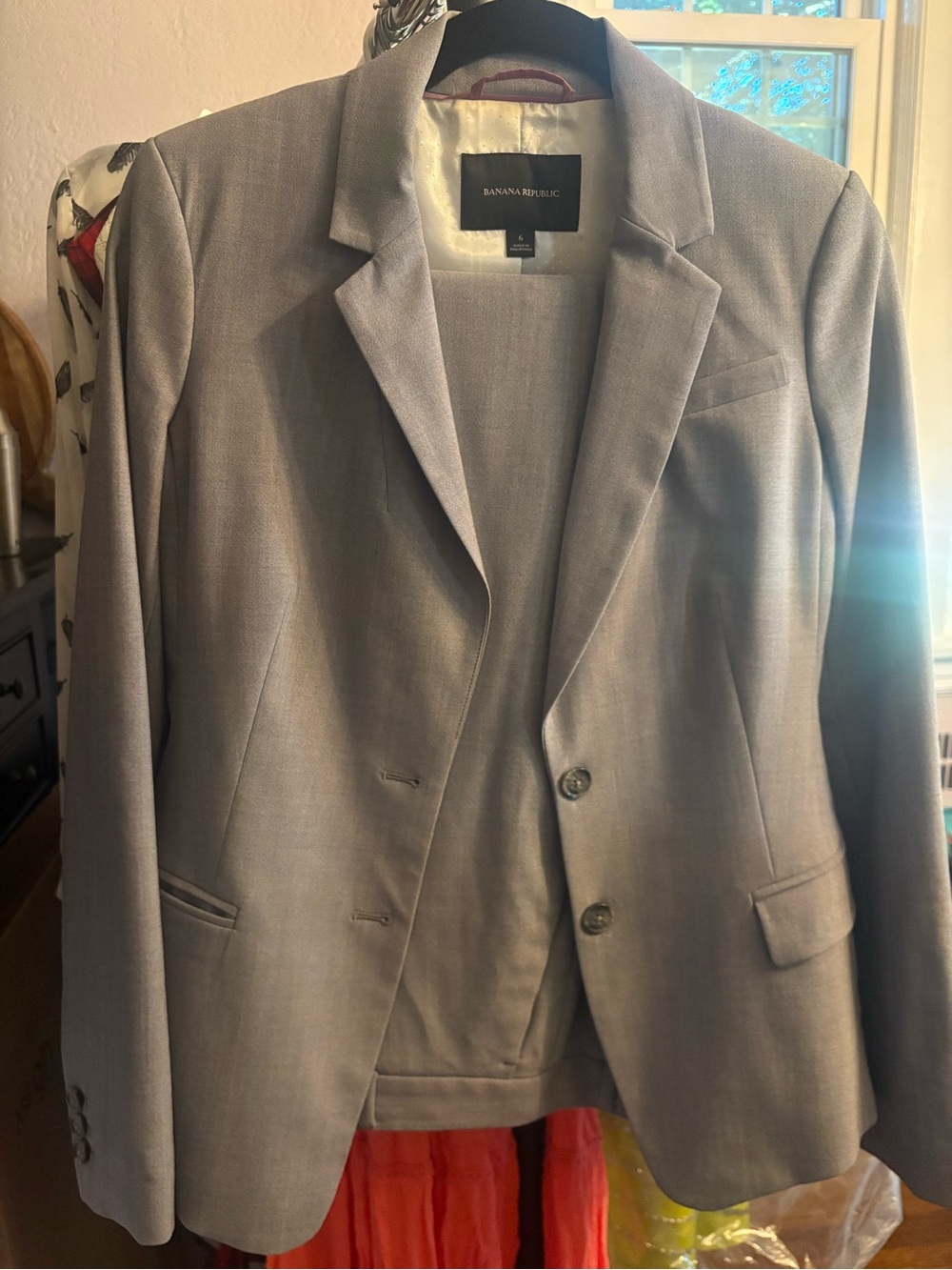 Banana Republic Classic Grey Blazer | Women's Size 6 | Professional Jacket